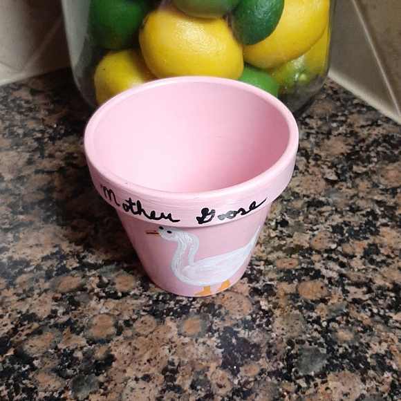 Small hand painted terra cotta pot - Picture 5 of 5